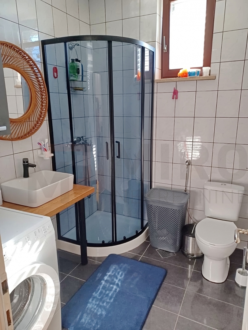 Malinska, namješten apartman 150m od mora,PRODAJA!
