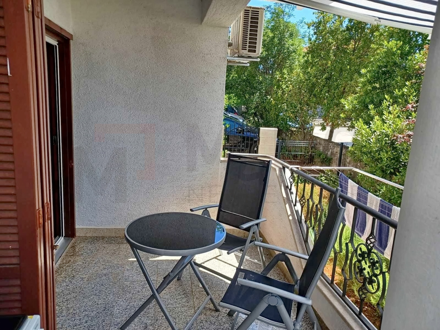 Malinska, namješten apartman 150m od mora,PRODAJA!