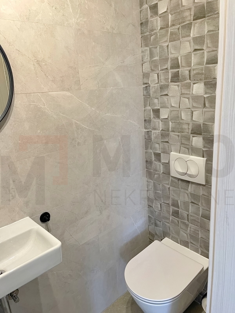 Malinska, apartmanska kuća s bazenom, PRODAJA!
